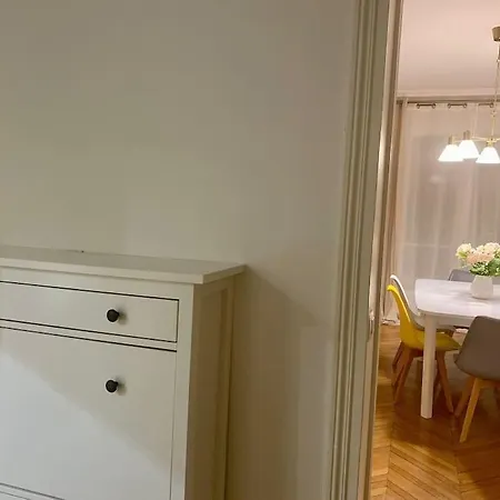 Apartment Haussmannien, Pres Arc Triomphe *