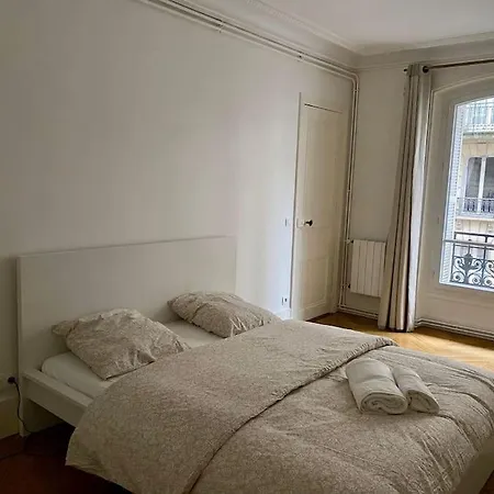 Haussmannien, Pres Arc Triomphe * باريس
