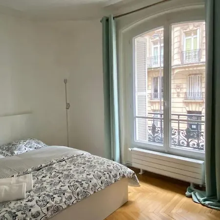 شقة Haussmannien, Pres Arc Triomphe *